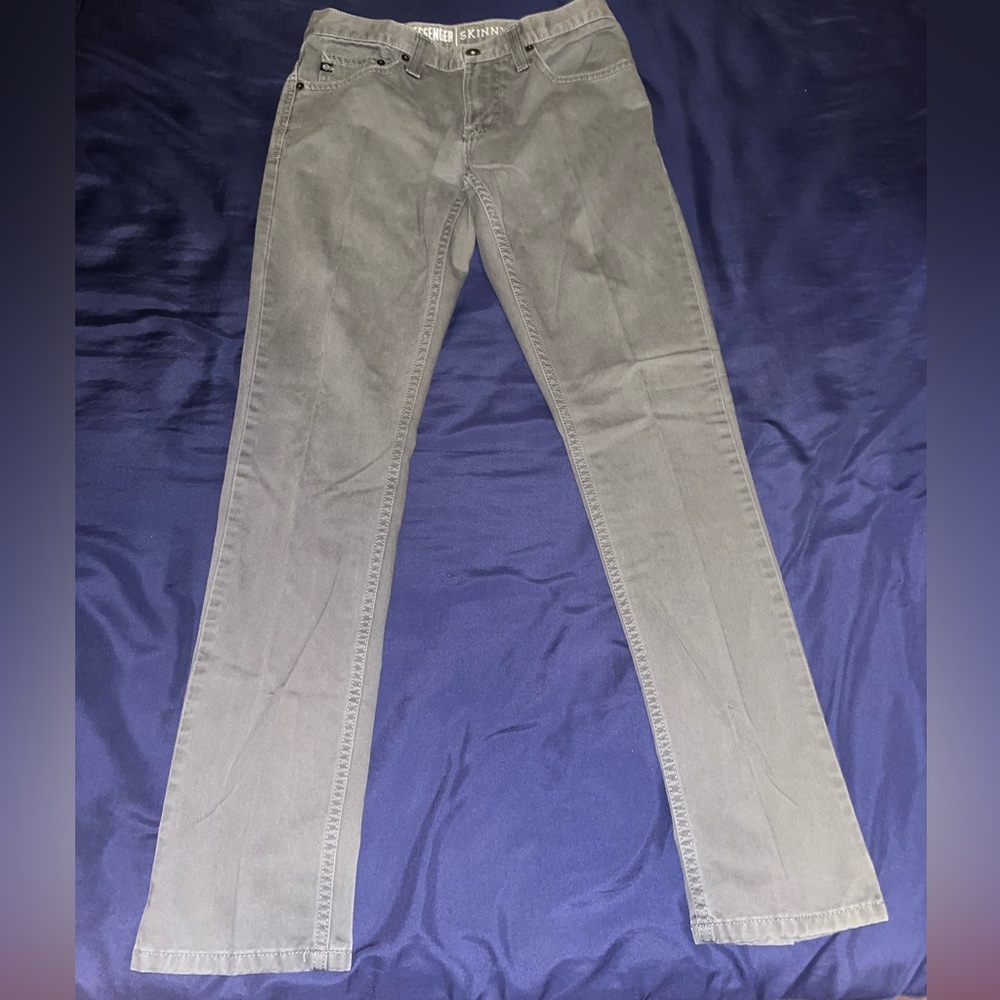 Quality Freeworld clothing co. Gray Skinny jeans size 28.